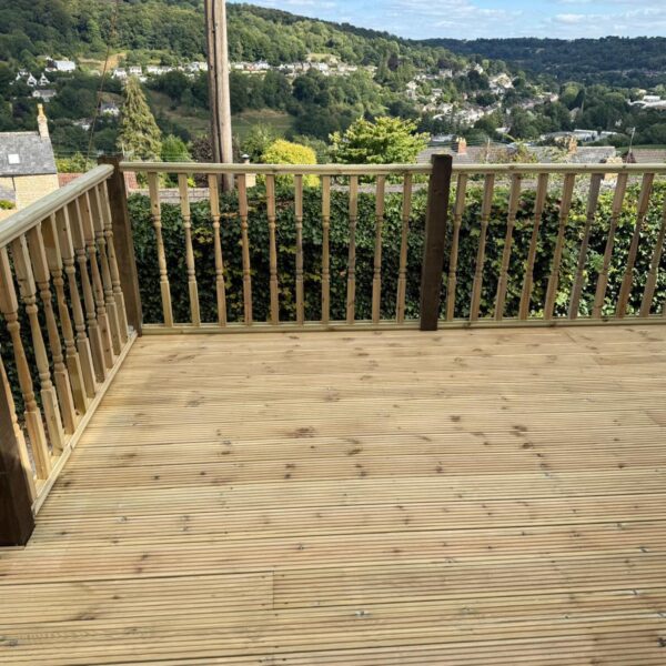 Landscape gardeners-Stroud